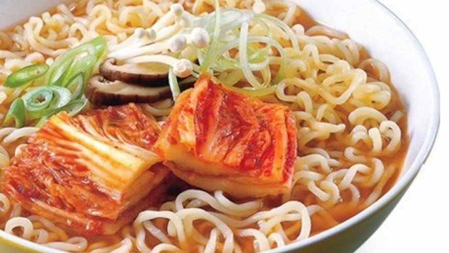 Vietnam consumes 8.48 billion instant noodle packages each year